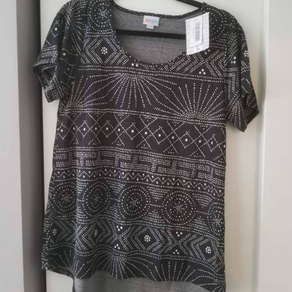 LulaRoe Classic T